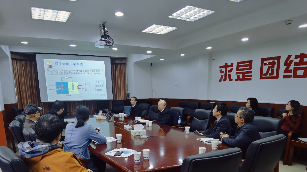中國工程院院士、浙江大學(xué)能源工程學(xué)院教授岑可法邀請浙大鳴泉參加關(guān)于BOD5在線監(jiān)測項目學(xué)術(shù)交流會